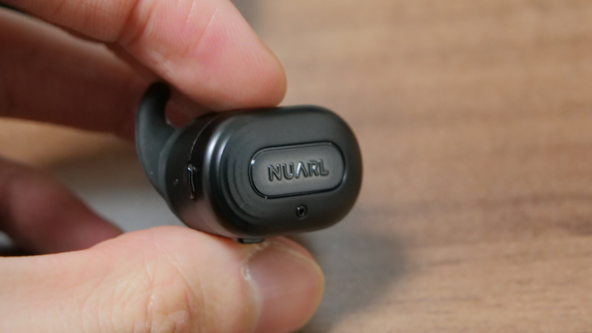 【NUARL N10 Proレビュー】ノイキャン搭載で立体感のある 高音質が素晴らしい完全ワイヤレスイヤホン ららぶろ